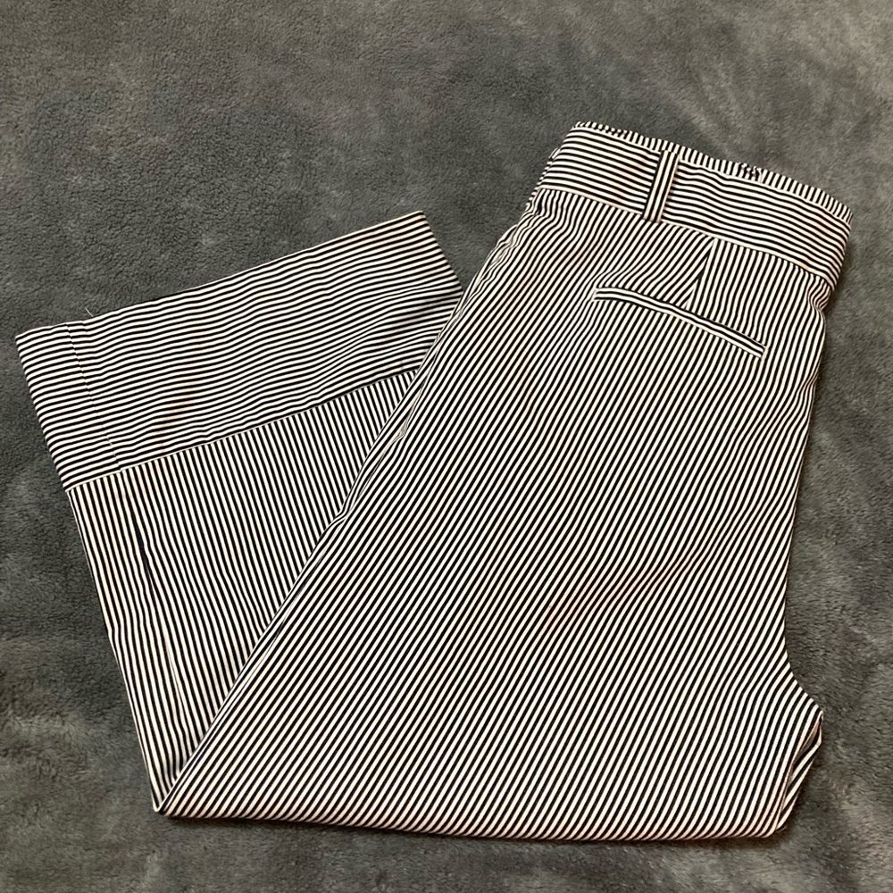 Banana Republic Women’s linen striped cropped pants size 14